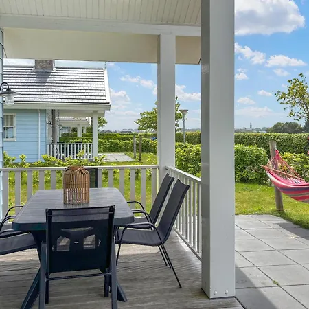 3 Bedroom Awesome In *