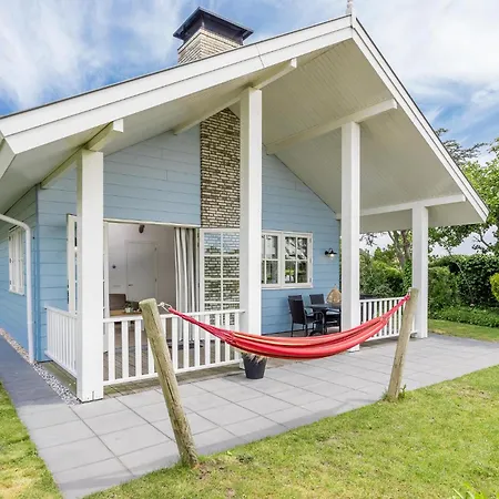 3 Bedroom Awesome In *