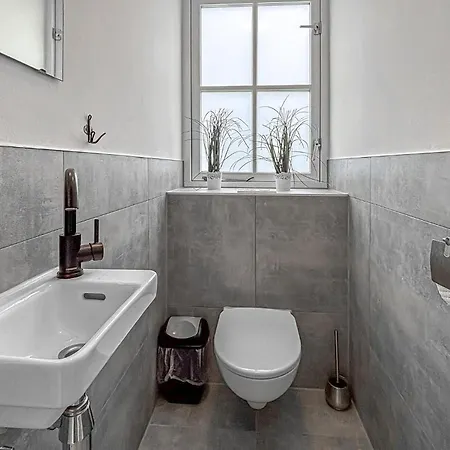 Holiday home 3 Bedroom Awesome In Noordwijk